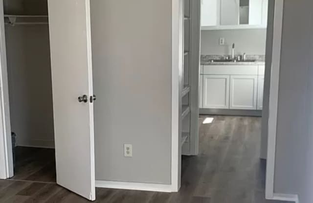 815 Dawson Street - 2