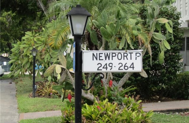 262 W Newport P - 262 Newport P, Deerfield Beach, FL 33442