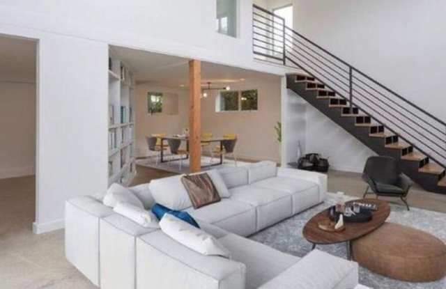 Photo of 519 San Juan Ave