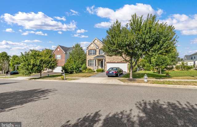 608 VICTORIANNA DRIVE