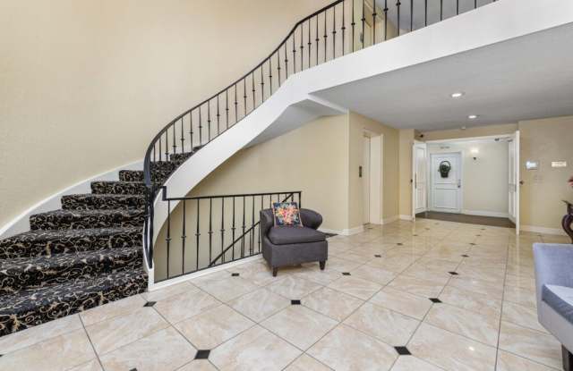 The Marseilles Apartments