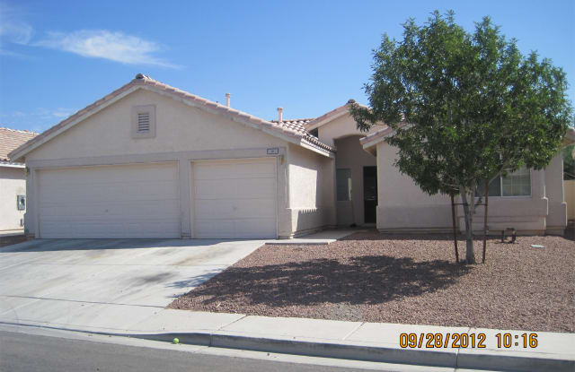 5228 Regena Rose St - 5228 Regena Rose Street, North Las Vegas, NV 89081