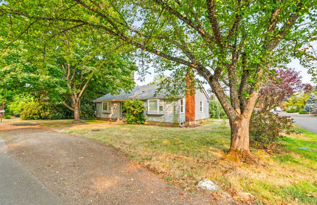 305 Knoop Ln