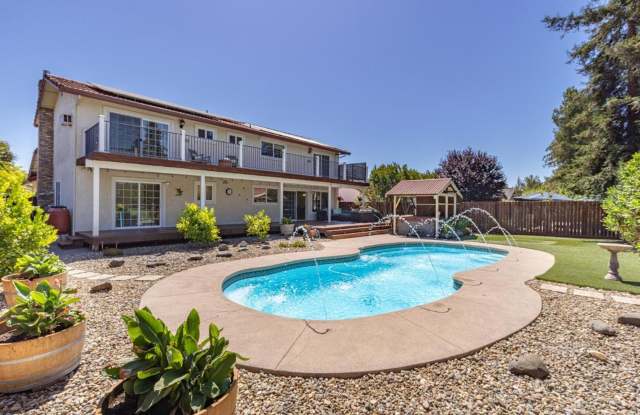 5741 Davis Circle