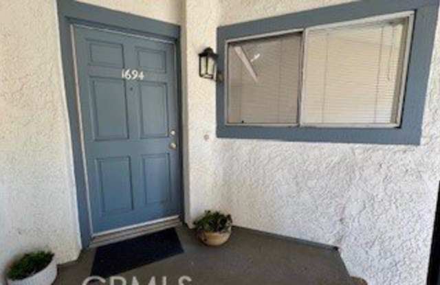 Photo of 1694 Bridgeport