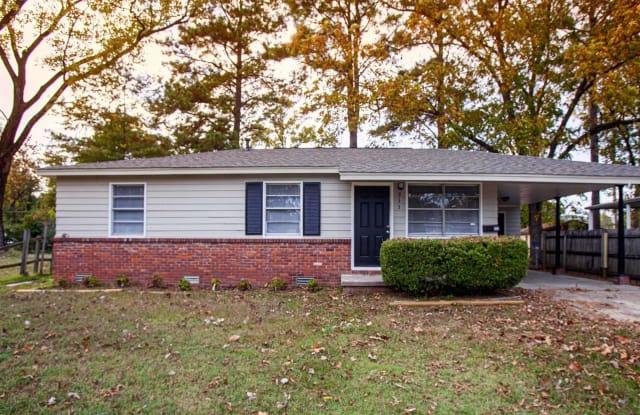 933 Healy Street - 933 Healy Street, North Little Rock, AR 72117