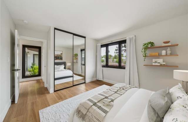 1700 Candlestick Lane