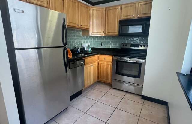 Photo of Stunning 1-Bedroom Condo at Chestnut View Condominiums in Rittenhouse Square! Available NOW!