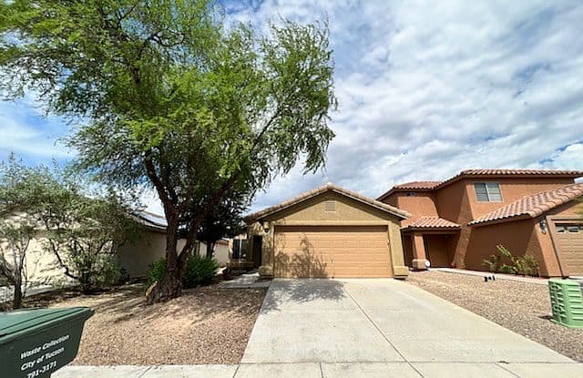 4139 E Angel Spirit Dr - 4139 East Angel Spirit Drive, Pima County, AZ 85756