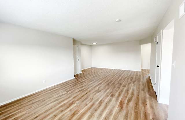 87th Street Apartments