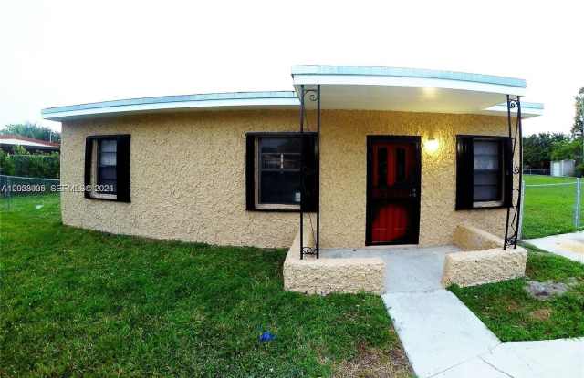 15730 NW 159th St Rd