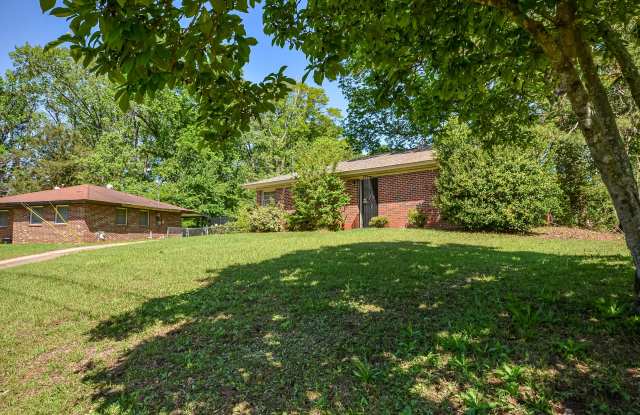 908 Green Ridge Court