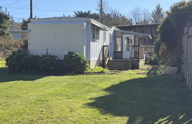 769 1/2 Stagecoach Rd.