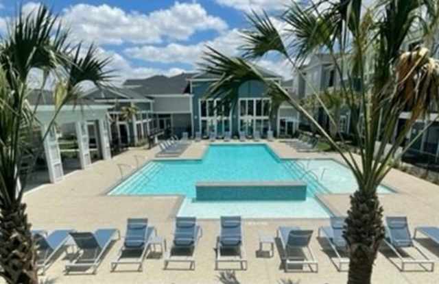 Photo of Lively at Cypress Creek