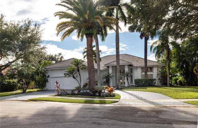 Photo of 671 NW 101st Ter