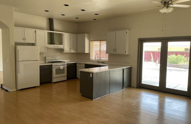 1198 Sapphire Street