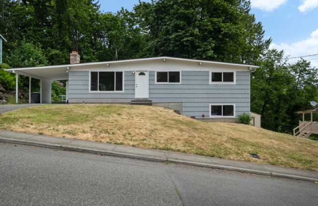 12126 SE 160th St