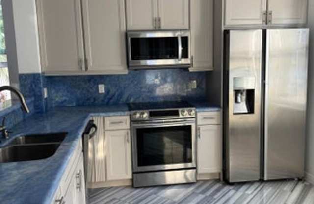 1241 Via De Fossi 1241, Boynton Beach, FL 33426