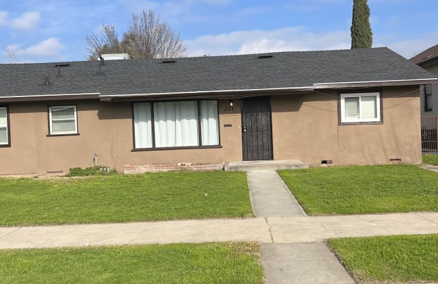 331 East Central Avenue - 331 East Central Avenue, Madera, CA 93638