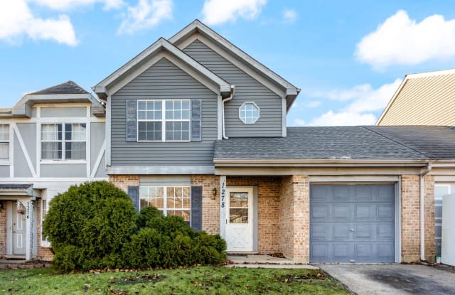 1278 Robin Dr - 1278 Robin Drive, Carol Stream, IL 60188