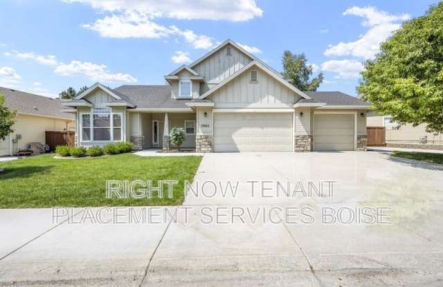 3945 North Waterloo Way