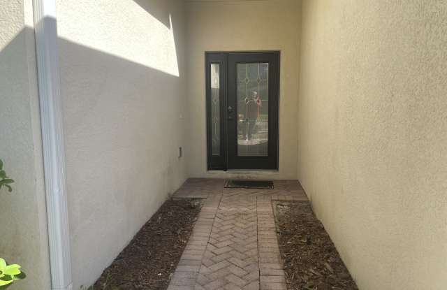 306 Churchill Downs Boulevard