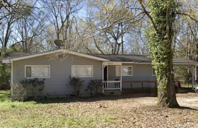 1663 Kentwood Drive - 1663 Kentwood Drive, Jackson, MS 39212