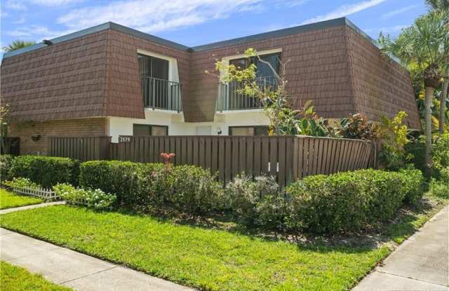 3579 SW Sunset Trace Circle
