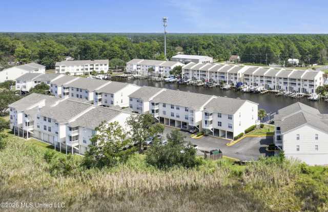 2421 Beachview Drive lot: H06