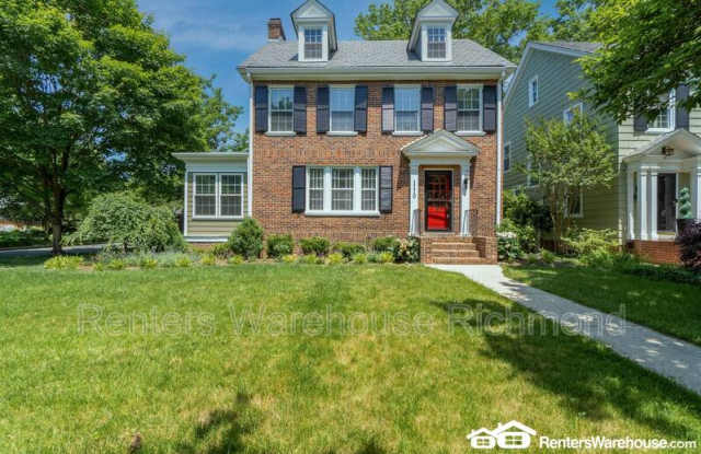 1110 Seminary Pl