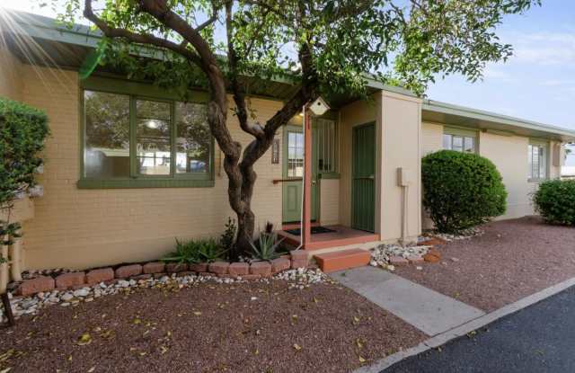 Charming 1-bedroom, 1-bath home in Tucsons most iconic neighborhood!