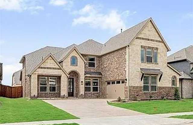 1012 Ridgehurst Road