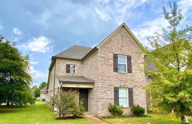 7920 S Baymeadow Cir - 7920 Bay Meadow Cir S, Shelby County, TN 38125