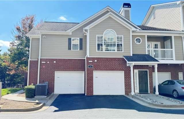 Photo of 5103 Woodland Lane