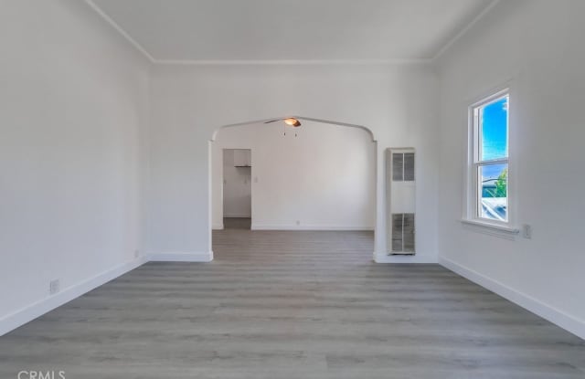 1009 Coronado Avenue