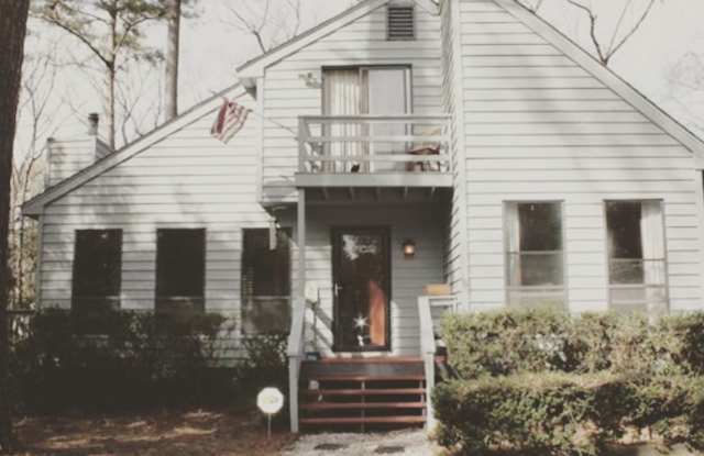 800 Fahey Circle