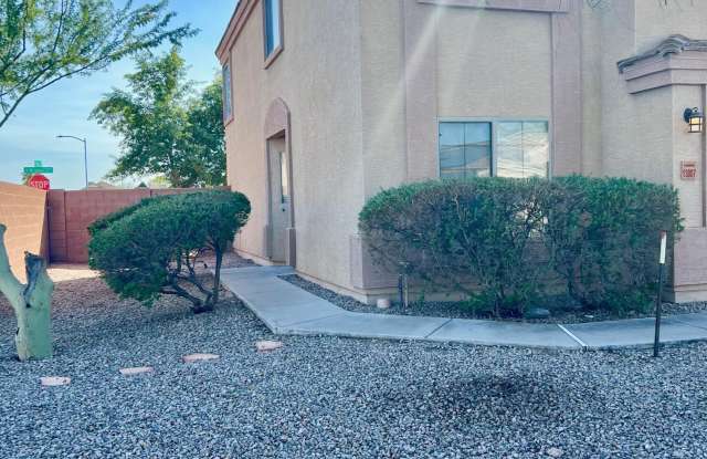 Photo of 13007 W MANDALAY Lane