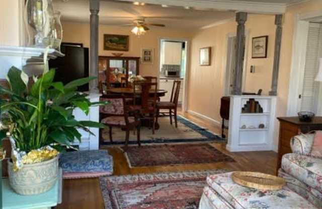 816 Atlantic Avenue unit: A