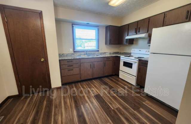 1627 Deweese Dr.