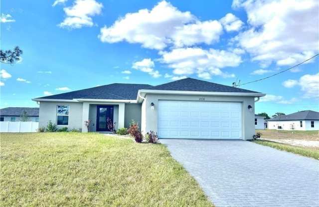 2538 NW 24th Place