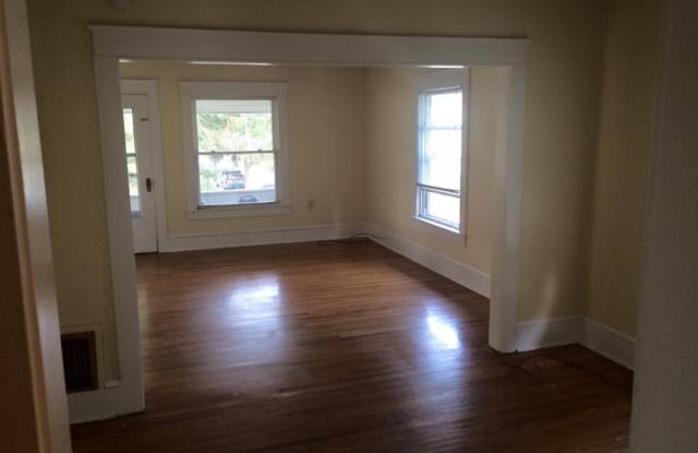 351 South Walnut Street
