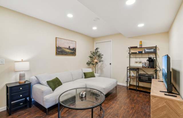 Photo of 2919 Aldrich Trail - 1