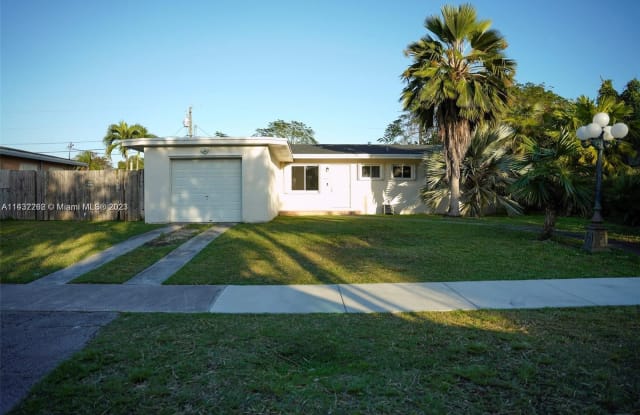 20635 Leeward Ln - 20635 Leeward Lane, Cutler Bay, FL 33189