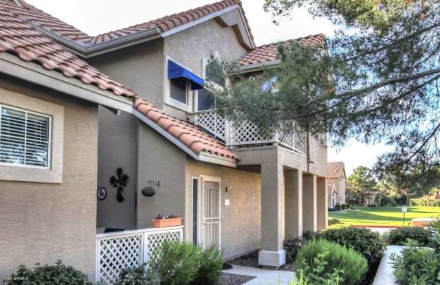 1633 E LAKESIDE Drive