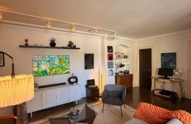 2600 John F Kennedy Blvd