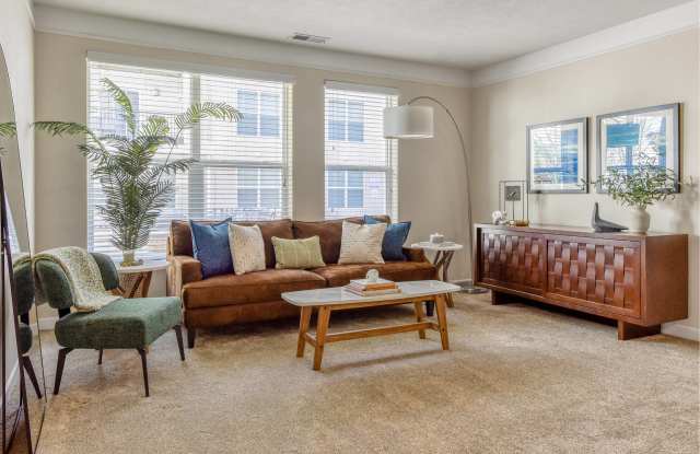 Kenyon Square Apartments