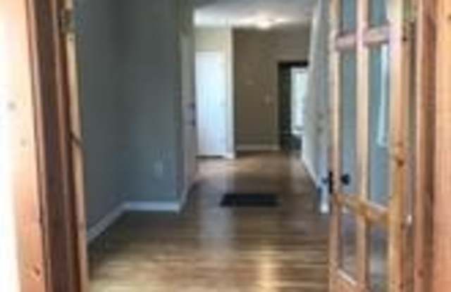 235 RIVERVIEW Avenue unit: A