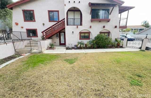 22961 Sandpiper Court