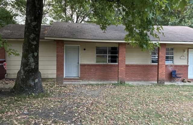 1004 Scott St., A