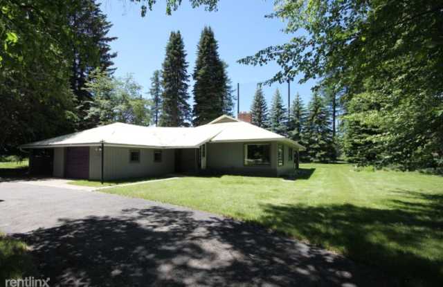 312 Parkhill - 312 Parkhill Drive, Whitefish, MT 59937